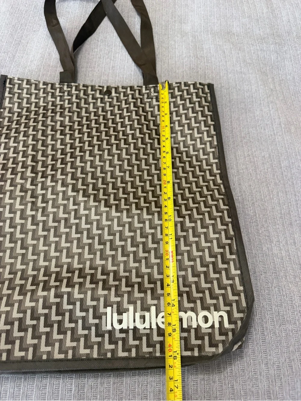 lululemon athletica Brown Geometric Duffel Tote new
